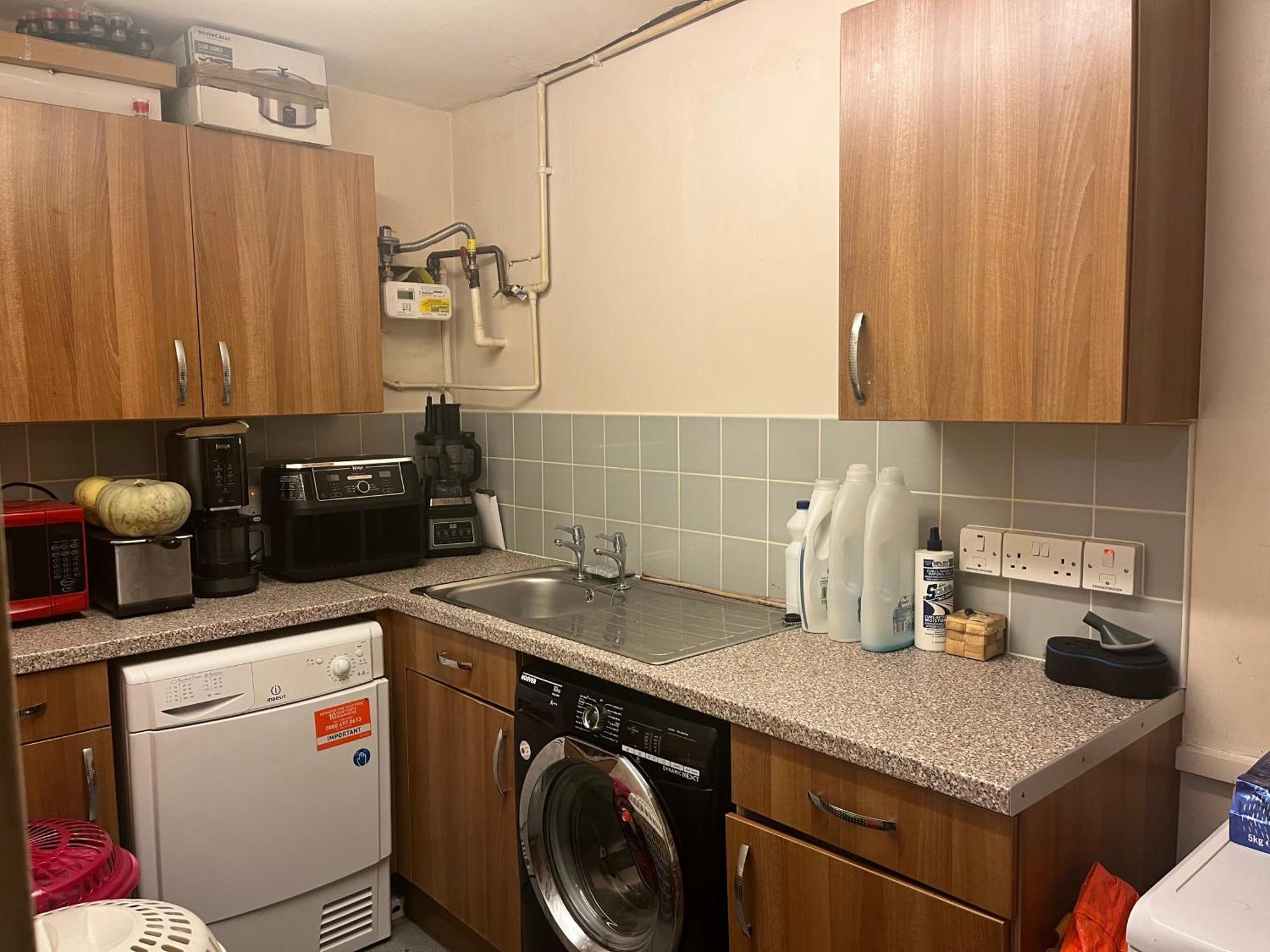 Queenomega'S Home Stay London Exterior photo